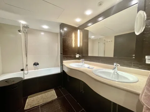 3 bed Apartment For Rent in St Julian's, St Julian's - thumb 5