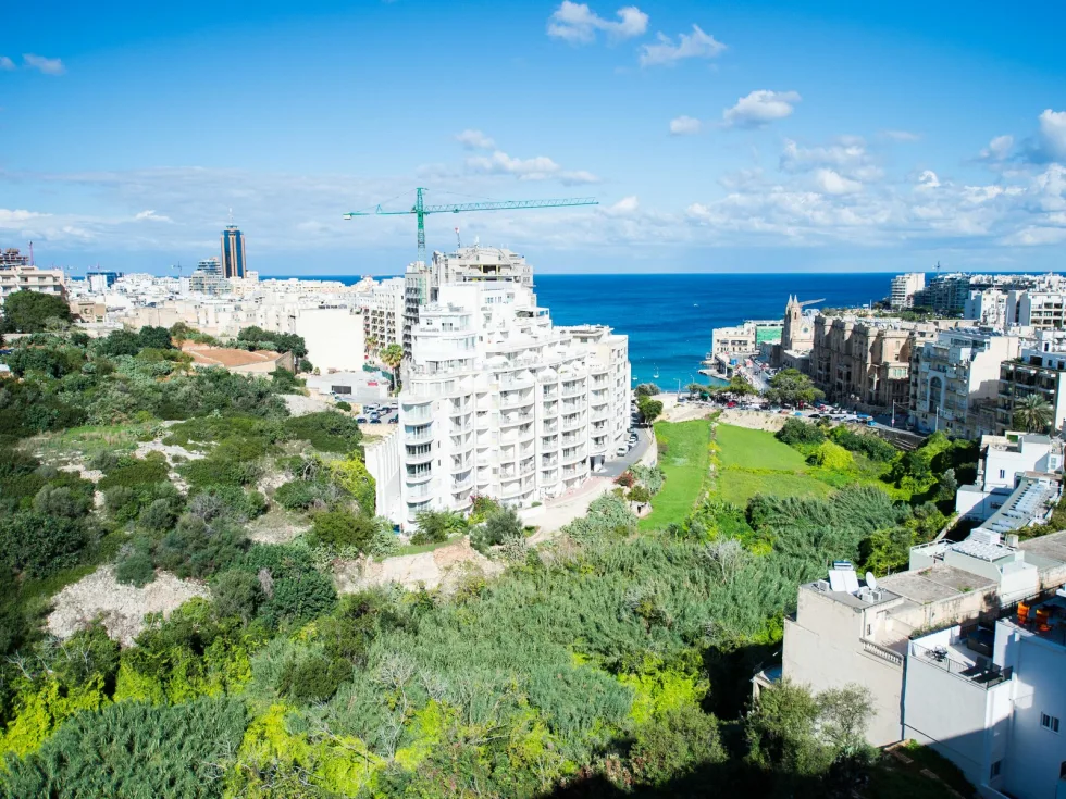 2 bed Apartment For Rent in St Julian's, St Julian's - thumb 1