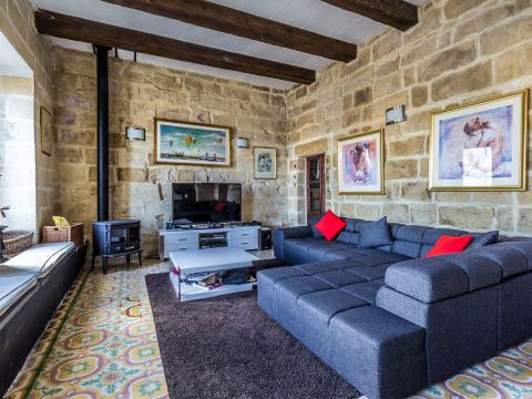 4 bed Town House For Rent in Vittoriosa, Vittoriosa - thumb 4