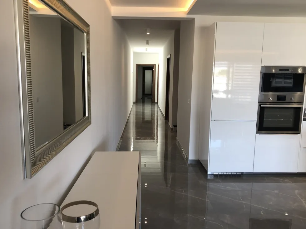 3 bed Apartment For Rent in Bahar ic-Caghaq, Bahar ic-Caghaq - thumb 10