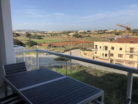 3 bed Apartment For Rent in Bahar ic-Caghaq, Bahar ic-Caghaq - thumb 3