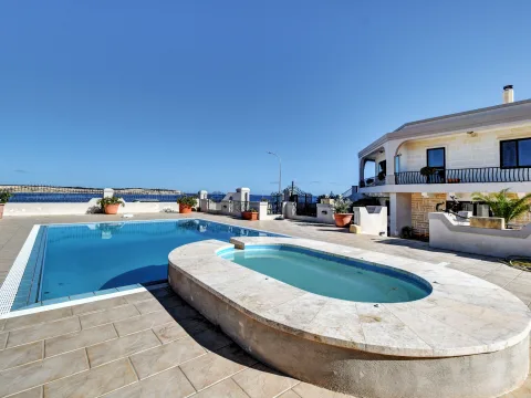 4 bed Villa For Rent in Mellieha, Mellieha - thumb 2