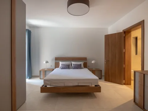 3 bed Apartment For Rent in Sliema, Sliema - thumb 8