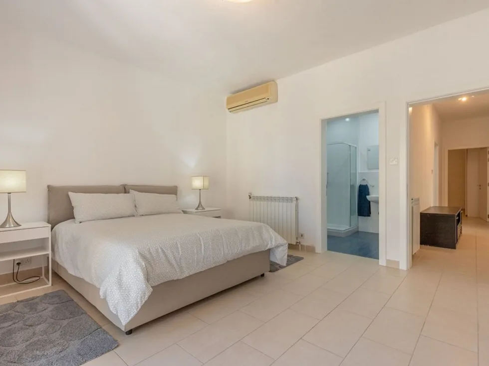 3 bed Villa For Rent in Ibragg, Ibragg - thumb 10