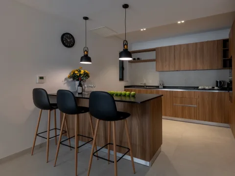 3 bed Apartment For Rent in Sliema, Sliema - thumb 2