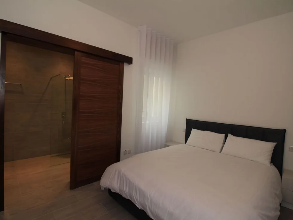 3 bed Apartment For Rent in Sliema, Sliema - thumb 6