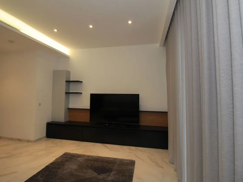 3 bed Apartment For Rent in Sliema, Sliema - thumb 9