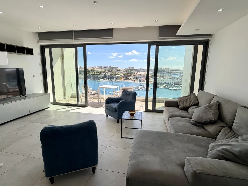 2 bed Apartment For Rent in Sliema, Sliema - thumb 1