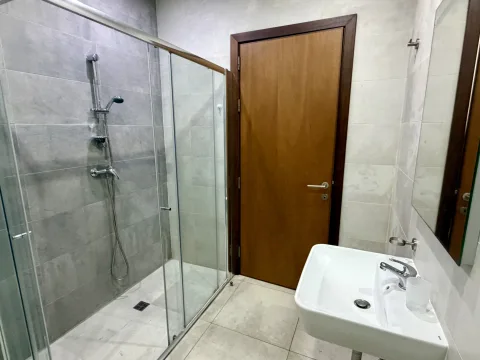 2 bed Apartment For Rent in Sliema, Sliema - thumb 7