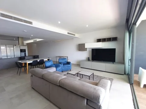 3 bed Apartment For Rent in Sliema, Sliema - thumb 3