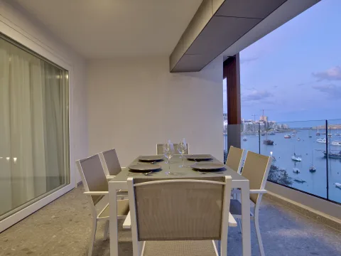 2 bed Apartment For Rent in Sliema, Sliema - thumb 13