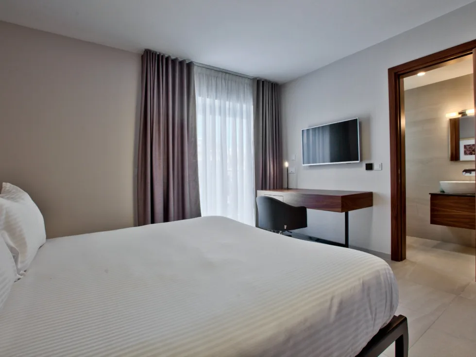 3 bed Apartment For Rent in Sliema, Sliema - thumb 13