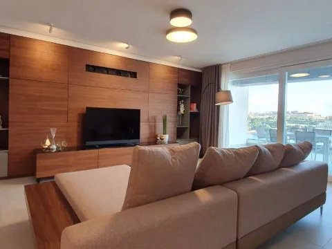 3 bed Apartment For Rent in Sliema, Sliema - thumb 7