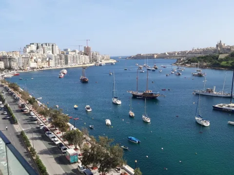 3 bed Apartment For Rent in Sliema, Sliema - thumb 7