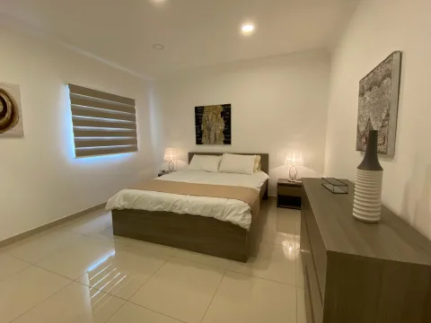 3 bed Apartment For Rent in Sliema, Sliema - thumb 12