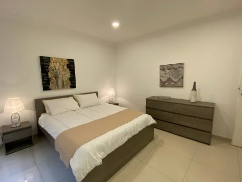 3 bed Apartment For Rent in Sliema, Sliema - thumb 13