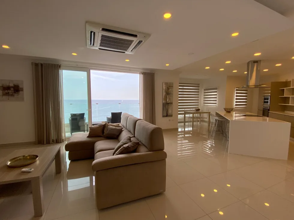 3 bed Apartment For Rent in Sliema, Sliema - thumb 3