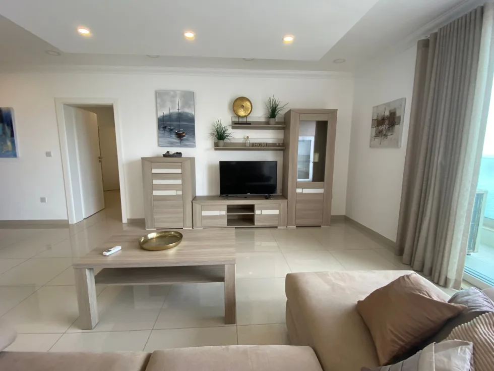 3 bed Apartment For Rent in Sliema, Sliema - thumb 7