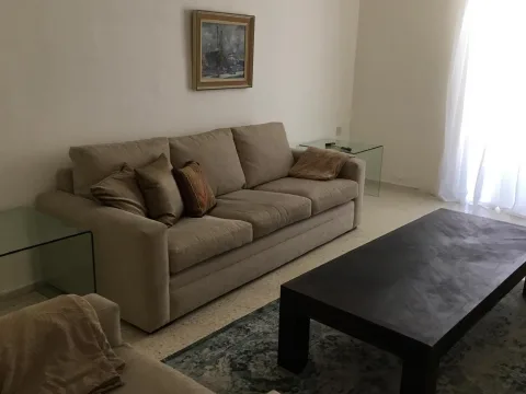 3 bed Villa For Rent in Ta' Xbiex, Ta' Xbiex - thumb 6