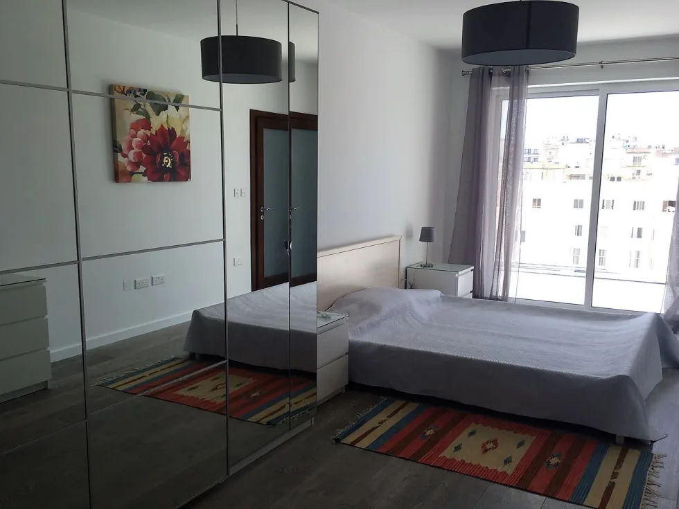 2 bed Apartment For Rent in Sliema, Sliema - thumb 7