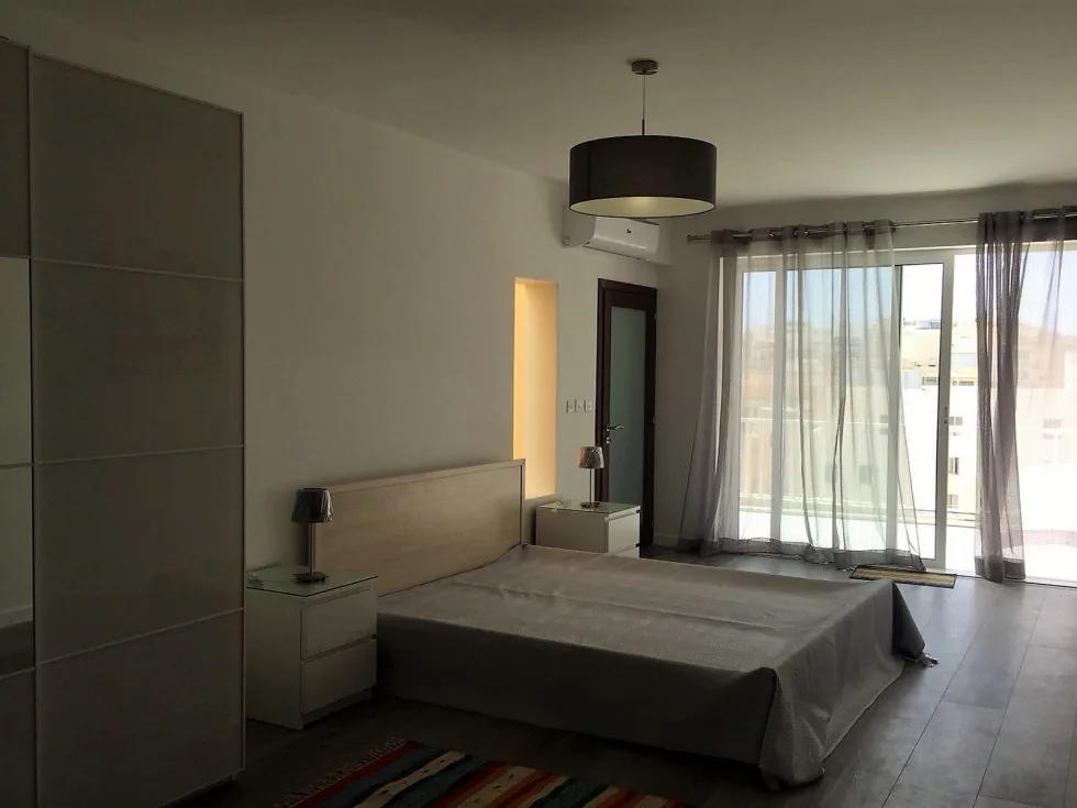 2 bed Apartment For Rent in Sliema, Sliema - thumb 9