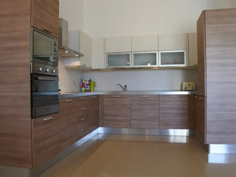 3 bed Apartment For Rent in Sliema, Sliema - thumb 3