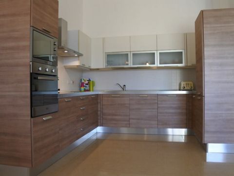 3 bed Apartment For Rent in Sliema, Sliema - thumb 3