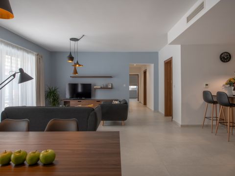 3 bed Apartment For Rent in Sliema, Sliema - thumb 1