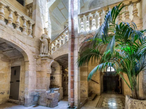 6 bed Palazzo For Rent in Valletta, Valletta - thumb 3