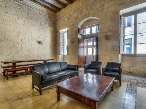 6 bed Palazzo For Rent in Valletta, Valletta - thumb 5