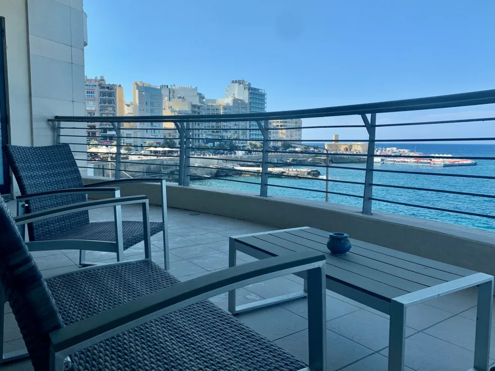 4 bed Apartment For Rent in Sliema, Sliema - thumb 1