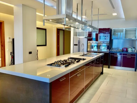 4 bed Apartment For Rent in Sliema, Sliema - thumb 6