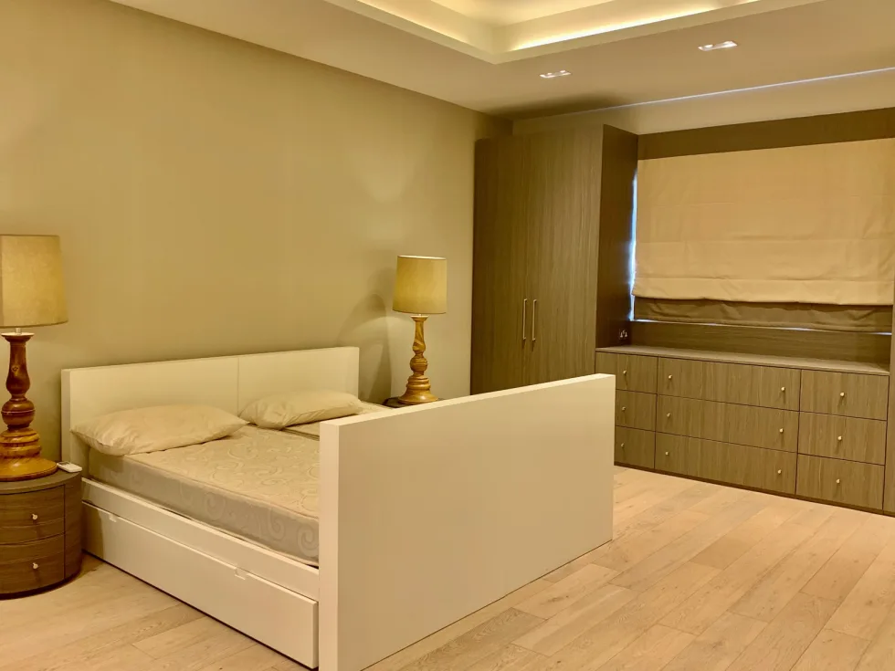 4 bed Apartment For Rent in Sliema, Sliema - thumb 9