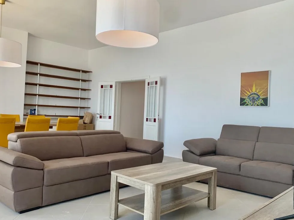 3 bed Apartment For Rent in Sliema, Sliema - thumb 3