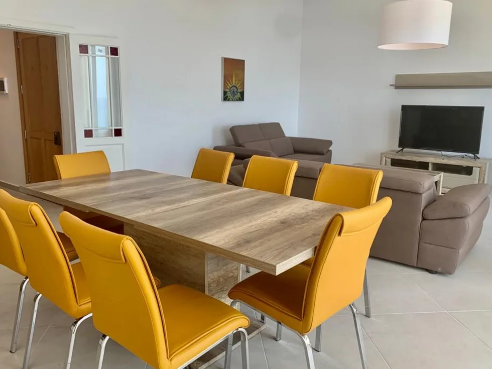 3 bed Apartment For Rent in Sliema, Sliema - thumb 4