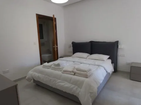 3 bed Apartment For Rent in Sliema, Sliema - thumb 9