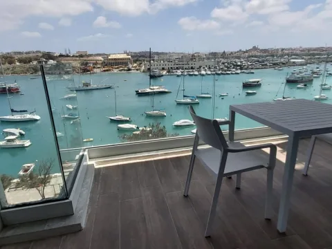 2 bed Apartment For Rent in Sliema, Sliema - thumb 1