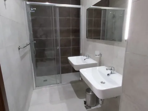 2 bed Apartment For Rent in Sliema, Sliema - thumb 10