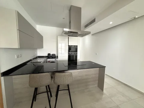 2 bed Apartment For Rent in Sliema, Sliema - thumb 3