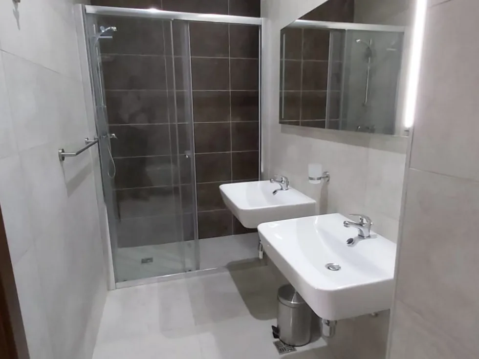 3 bed Apartment For Rent in Sliema, Sliema - thumb 10