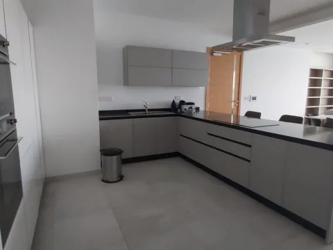 3 bed Apartment For Rent in Sliema, Sliema - thumb 9