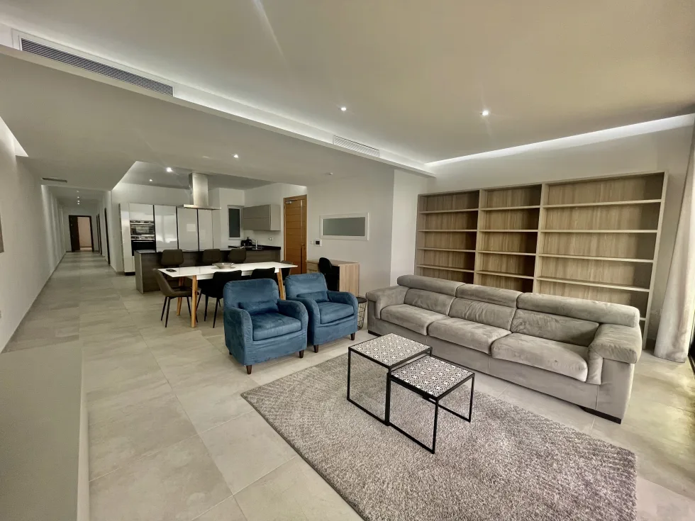 3 bed Apartment For Rent in Sliema, Sliema - thumb 4