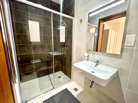 3 bed Apartment For Rent in Sliema, Sliema - thumb 11