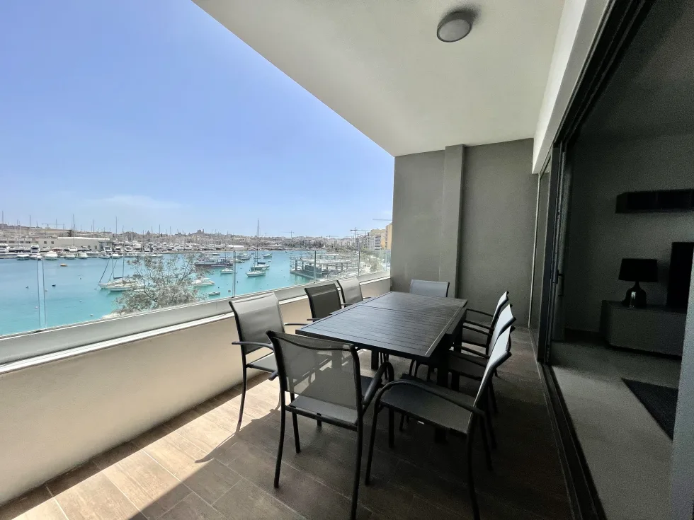3 bed Apartment For Rent in Sliema, Sliema - thumb 7