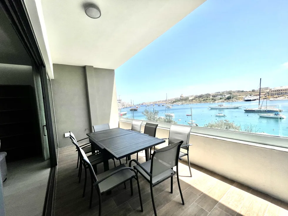 3 bed Apartment For Rent in Sliema, Sliema - thumb 8
