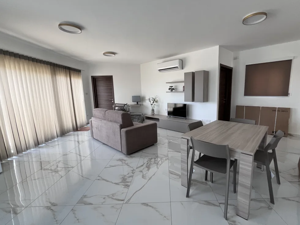 3 bed Penthouse For Rent in San Gwann, San Gwann - thumb 1