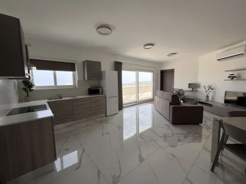 3 bed Penthouse For Rent in San Gwann, San Gwann - thumb 2