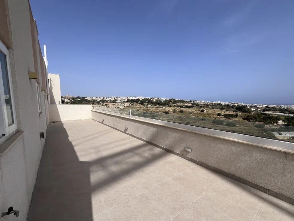 3 bed Penthouse For Rent in San Gwann, San Gwann - thumb 3