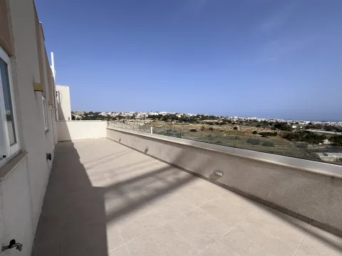 3 bed Penthouse For Rent in San Gwann, San Gwann - thumb 3