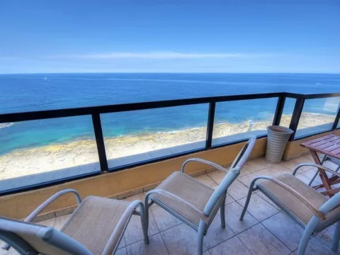 4 bed Apartment For Rent in Sliema, Sliema - thumb 1